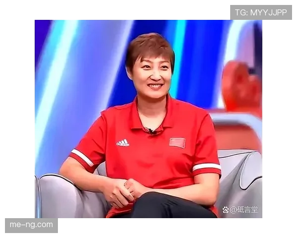 杨昊家的冰箱里塞满了蛋白粉，邻居以为他开健身房