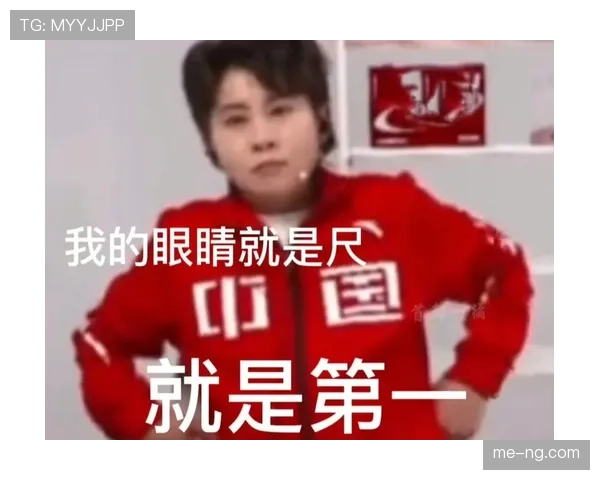 王濛训练完顺手买个包，教练组工资还没她零花多