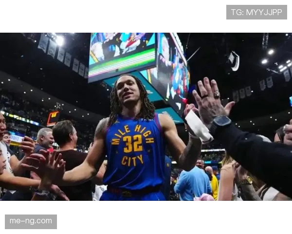 戈登三分稳定提升球队外线火力显著拉开空间